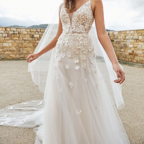 Jenny Yoo Ellison Veil Cathedral Length NEW - Picture 4 of 6